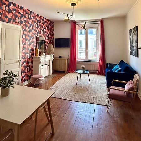 Le Botanica Bel Appartement Situe A 5 Min De La Gare D'אנז'ה מראה חיצוני תמונה