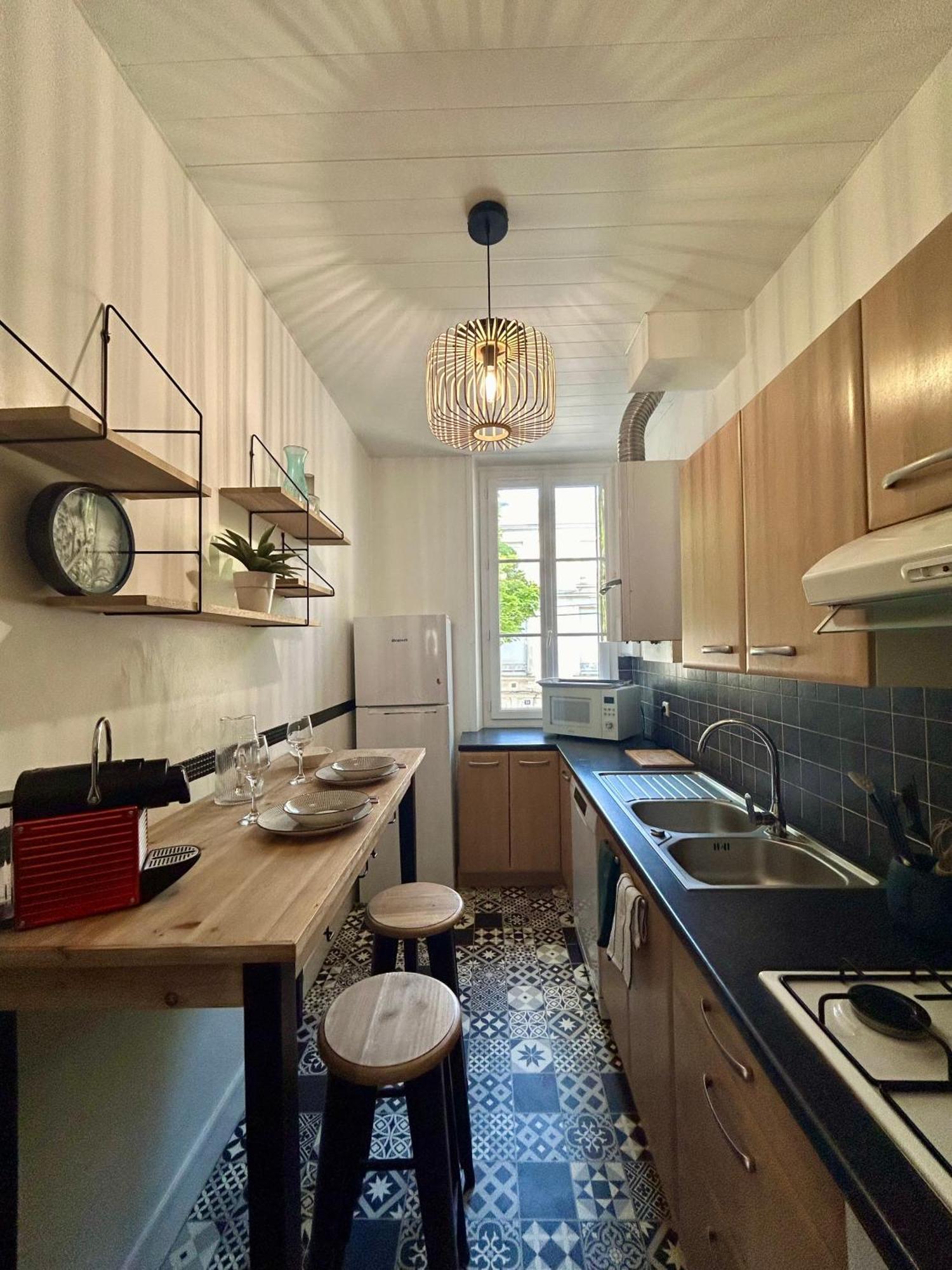 Le Botanica Bel Appartement Situe A 5 Min De La Gare D'אנז'ה מראה חיצוני תמונה