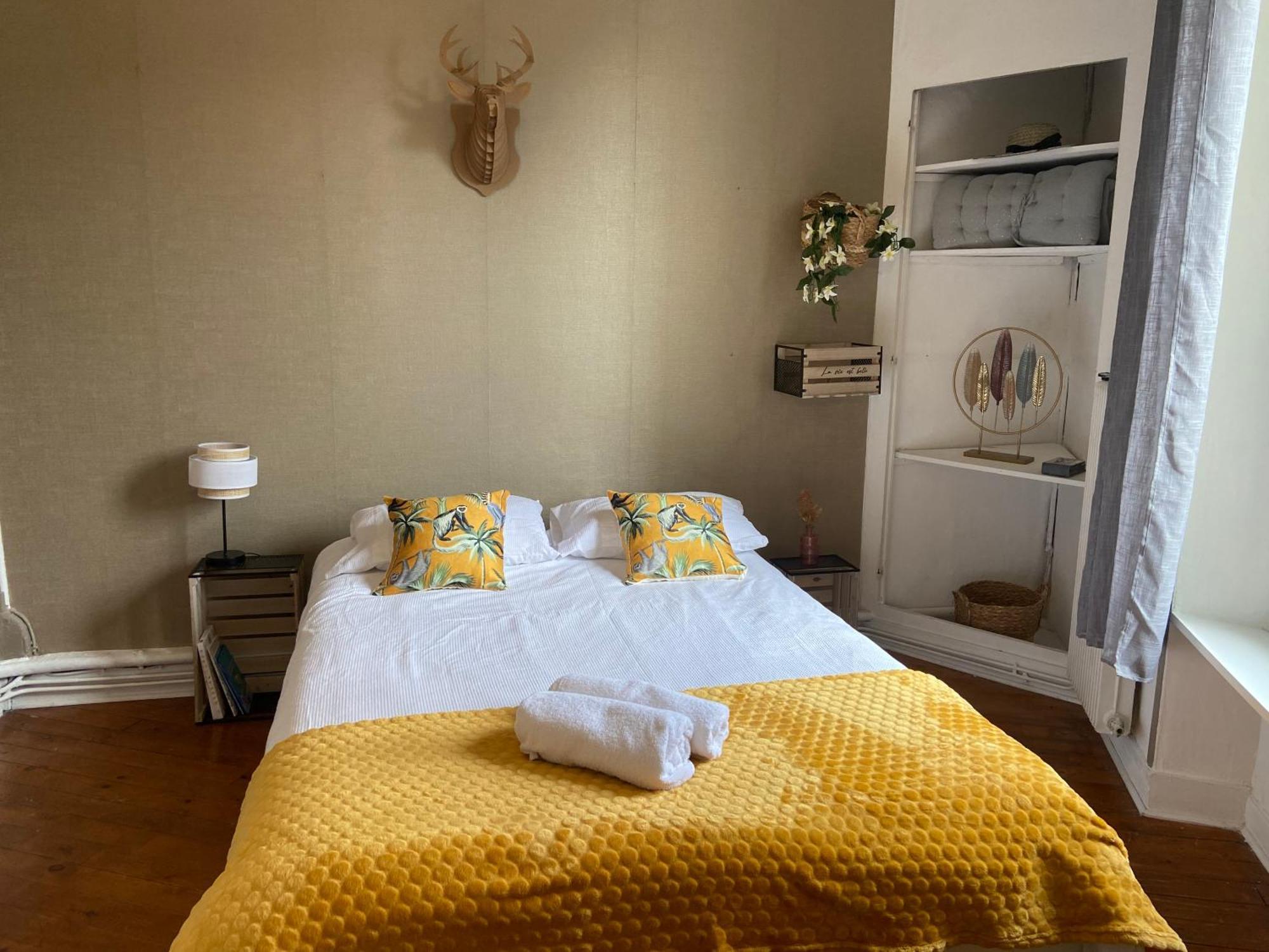 Le Botanica Bel Appartement Situe A 5 Min De La Gare D'אנז'ה מראה חיצוני תמונה